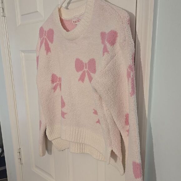 Pink Bow Sweater - Picture 4 of 5
